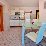 Appartement Novigrad 6951c *